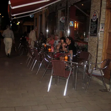 Πανσιόν Casa Austria 3*