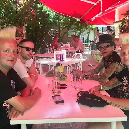 Casa Austria Гостевой дом Калелья